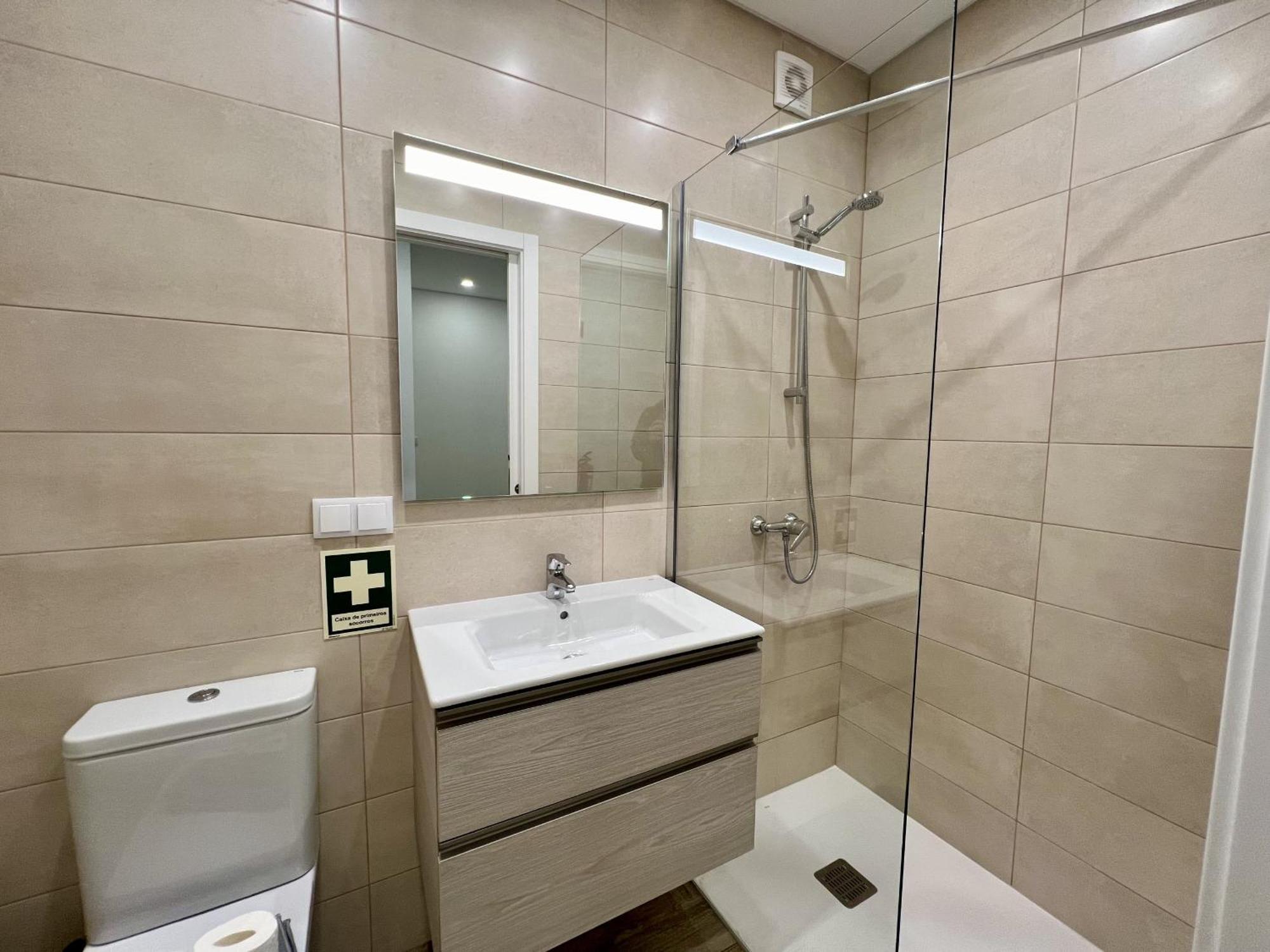 Appartamento Quarteira Modern By Homing Esterno foto