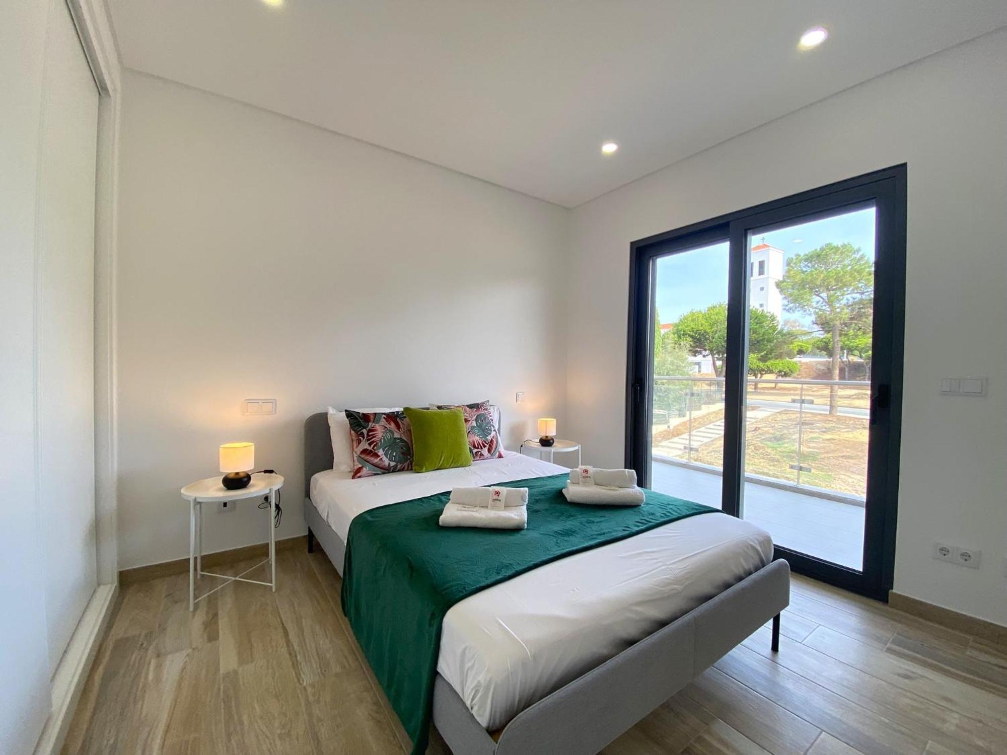 Appartamento Quarteira Modern By Homing Esterno foto